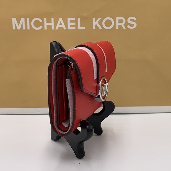 MICHAEL KORS CARMEN MEDIUM LOGO AND FAUX LEATHER WALLET BRIGHT RED NWT - Picture 11 of 12